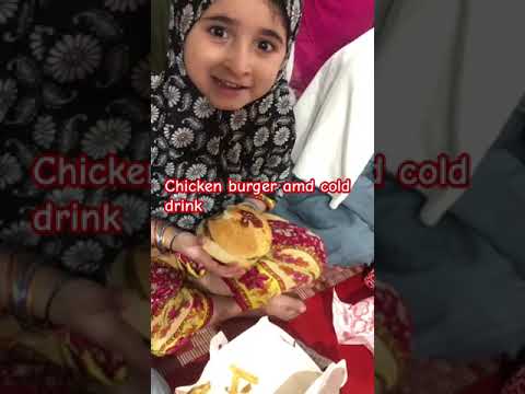#redapple #karachifood #youtubeshorts #helporphans #kids #shortvideo #viralvideo